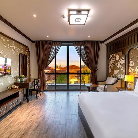 Le House Dalat Hotel ภายนอก รูปภาพ
