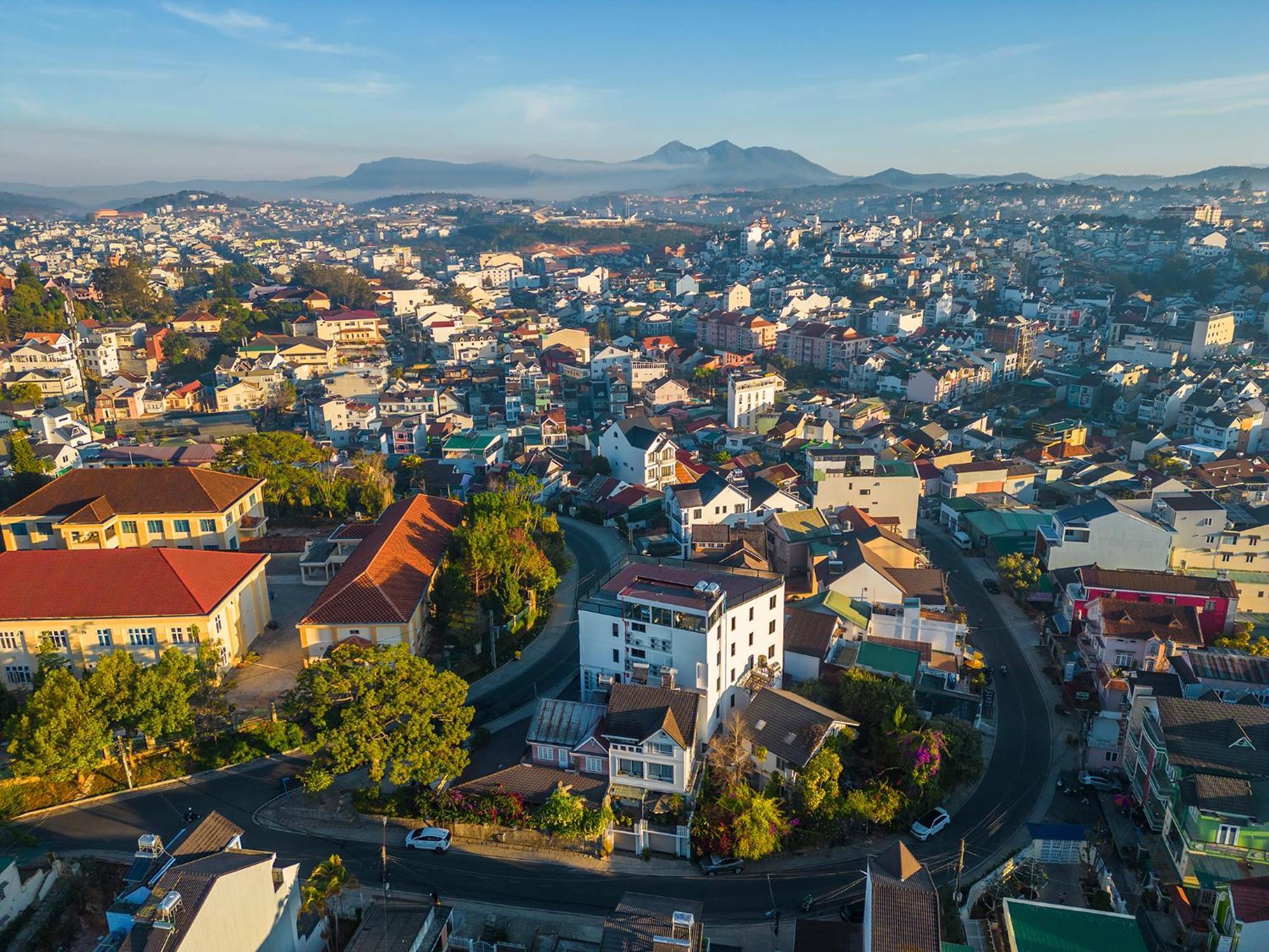 Le House Dalat Hotel ภายนอก รูปภาพ